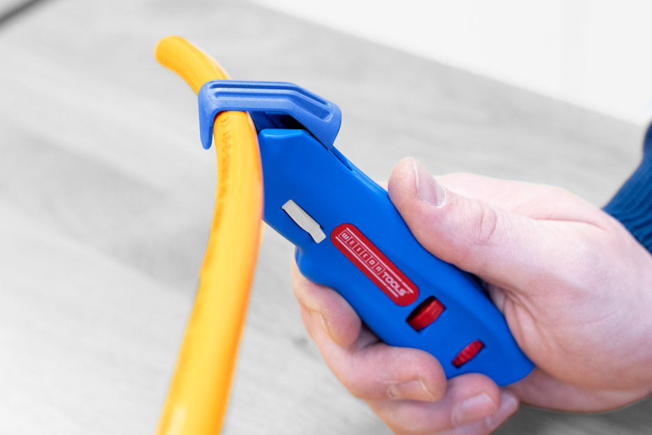 Cable Stripper No. S 4-28 Spiral
