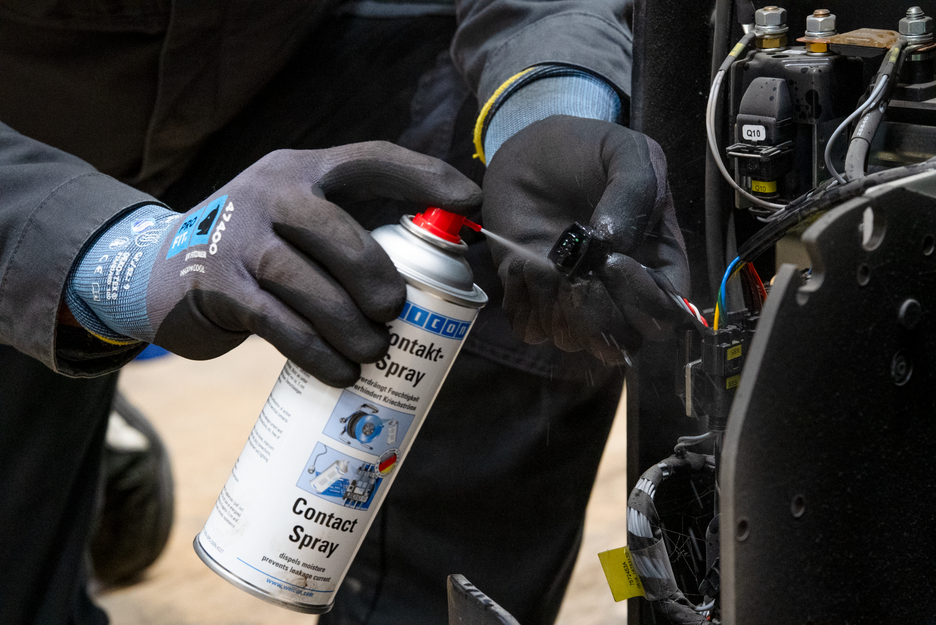 Contact Spray | protection and care of electrical contacts