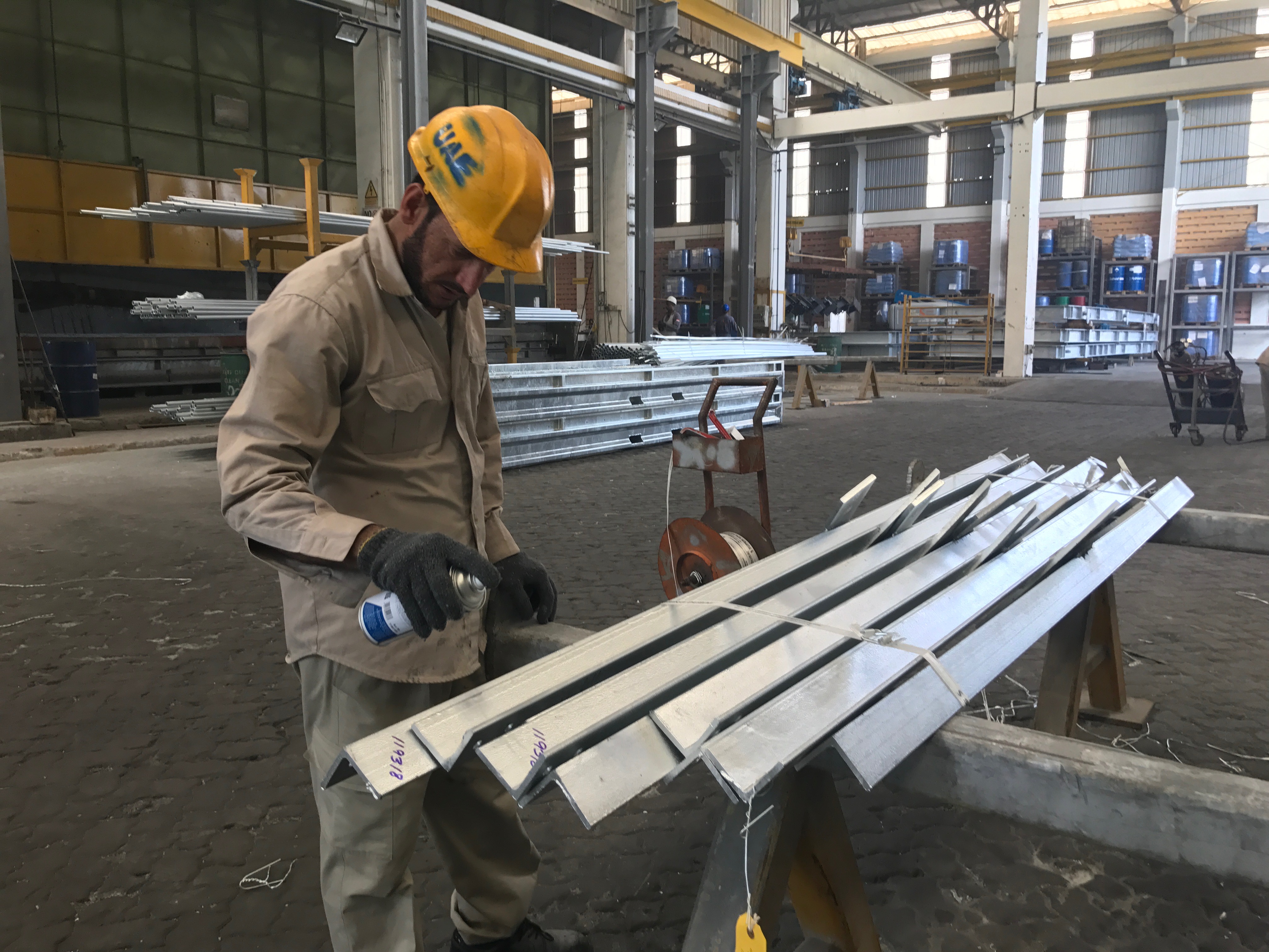 Zinc Spray bright grade | cathodic corrosion protection with approval for use in the food sector