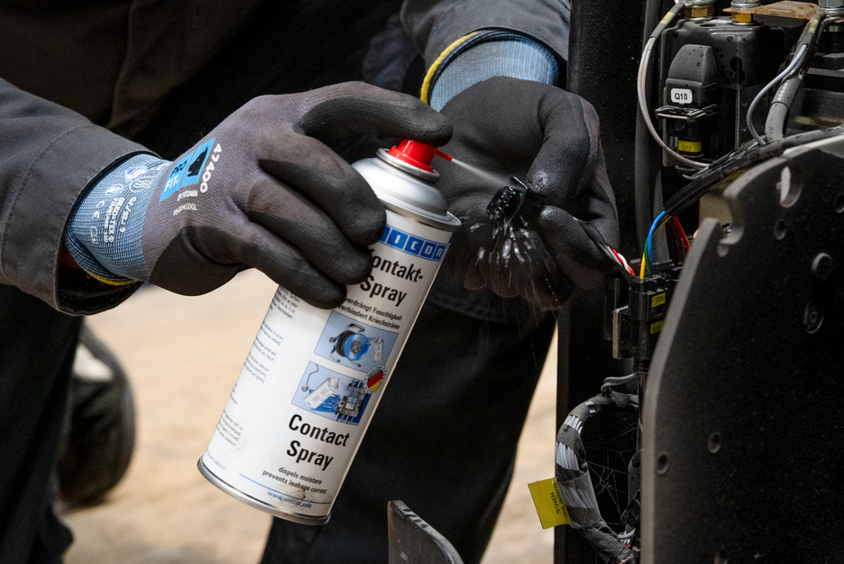 Contact Spray | protection and care of electrical contacts