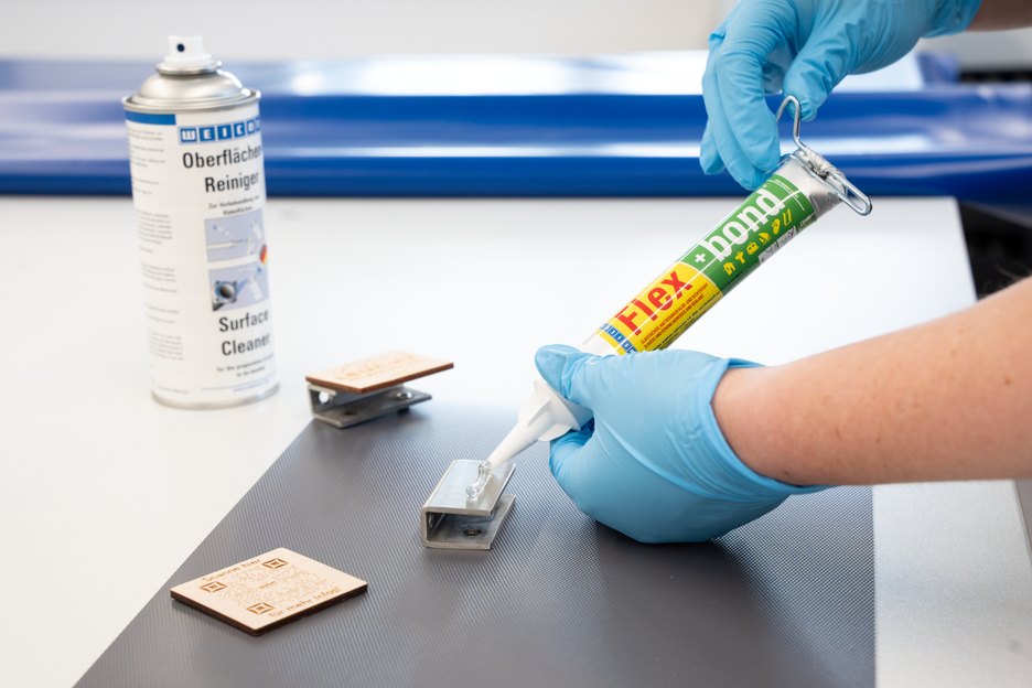 Flex+bond® | permanently adhesive and sealant